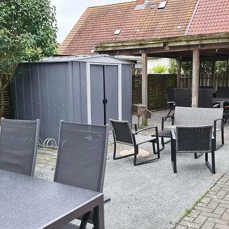 Ostseebad-karlshagen-ansprechende-ferienwohnung-fruehling Karlshagen